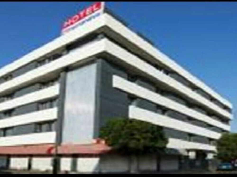 Hotel Terranova León Esterno foto